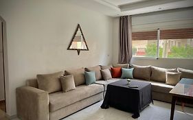 Comfort Apartment- Family Only